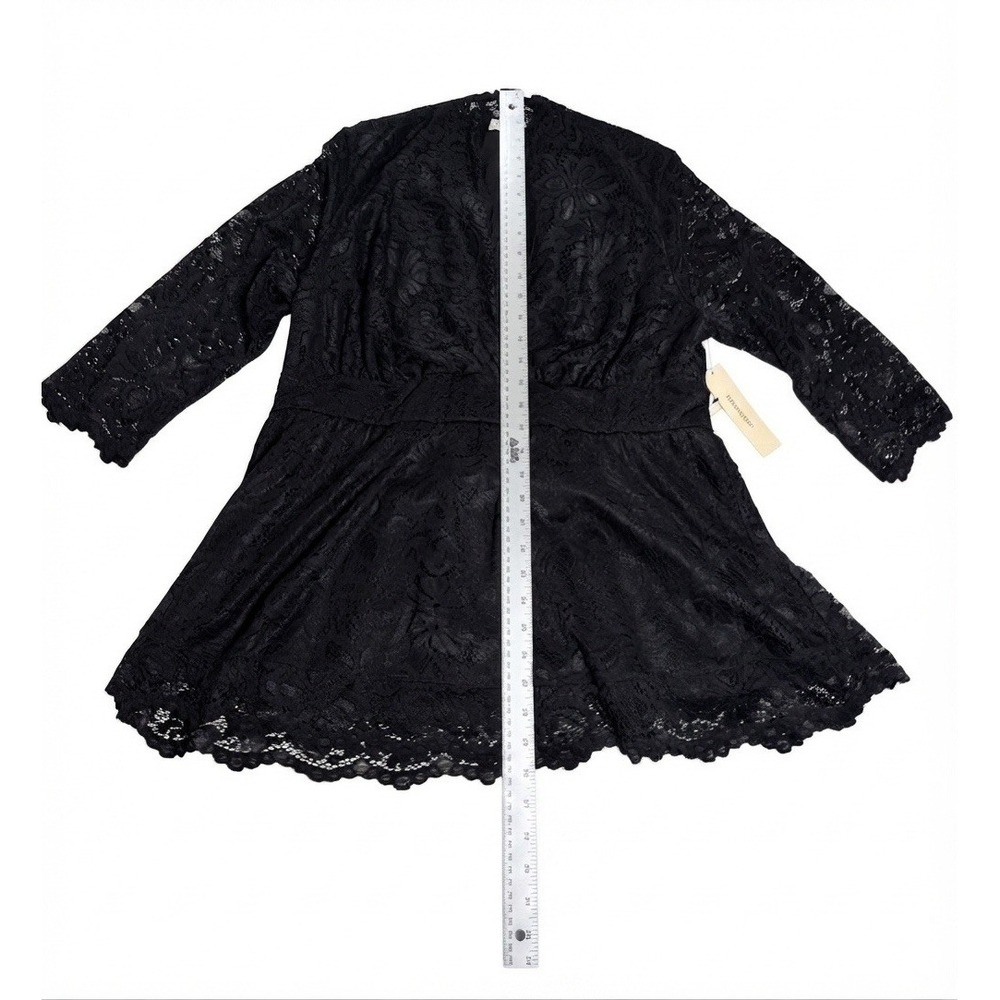 Kiyonna Linden Lace Top Black Plus Size 2X V-Neck Semi-Formal Romantic Blouse - Picture 6 of 7
